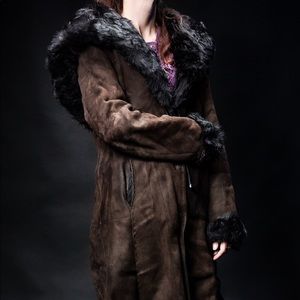 Jean Guise Tanatar Real Lambskin Shearling Fur Coat with Oversized Hood
